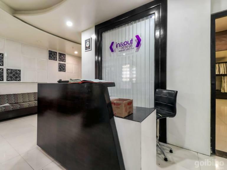 In & Out Dormitory Ahmedabad Luaran gambar