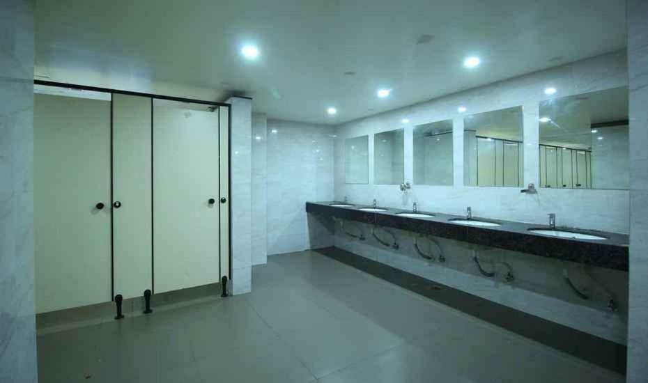 In & Out Dormitory Ahmedabad Luaran gambar